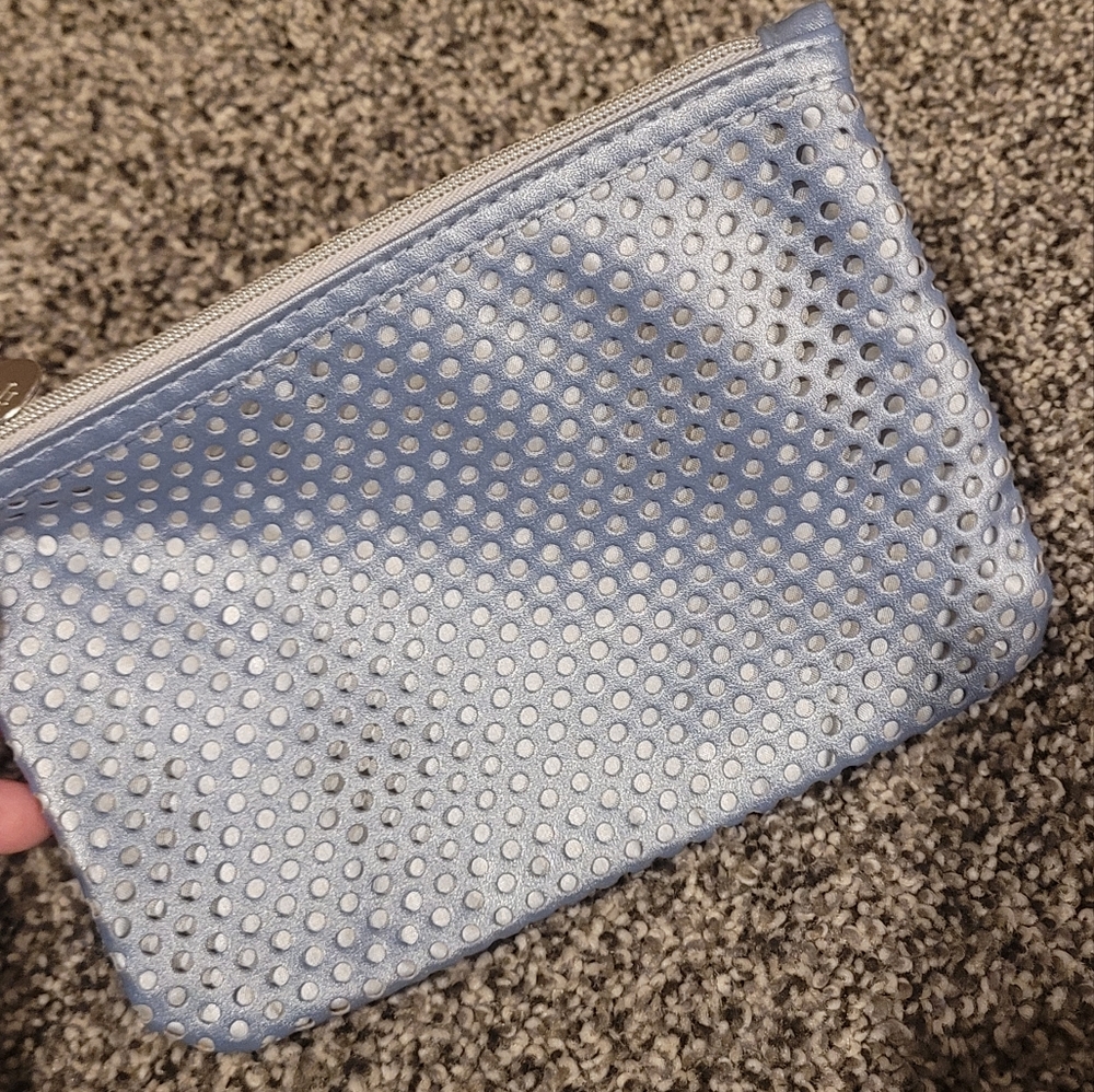 Hole Punch Jan 2017 Ipsy Bag NWOT